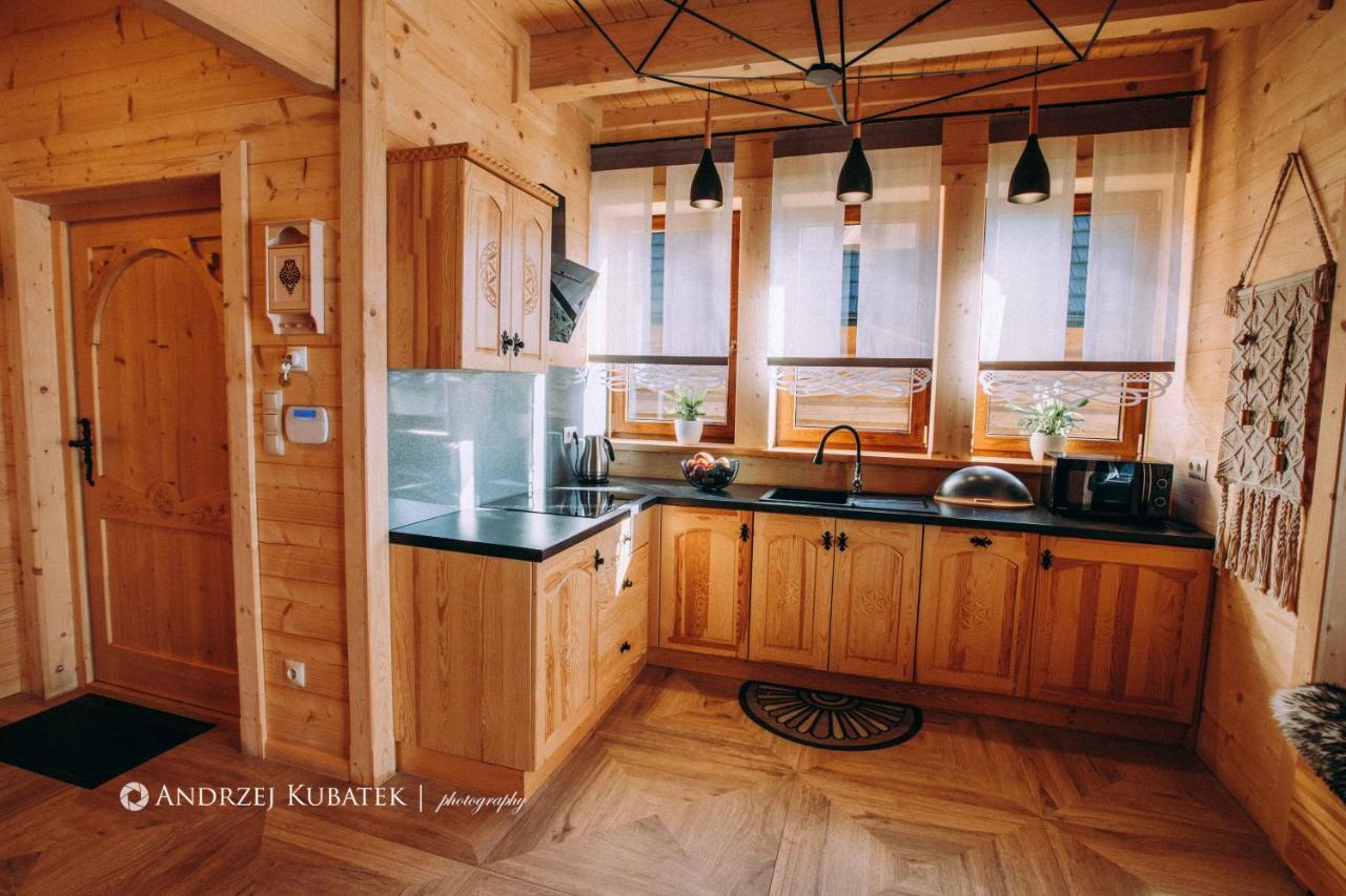 Domki Malcykowka W Zebie Z Jacuzzi Zab Exterior foto